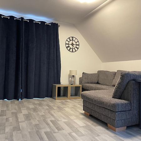 Lochside Loft - Self Catering Apartment For 2 In A Great Location For Inverness Airport And Both Cabot Highlands & Nairn Golf Courses Bagian luar foto