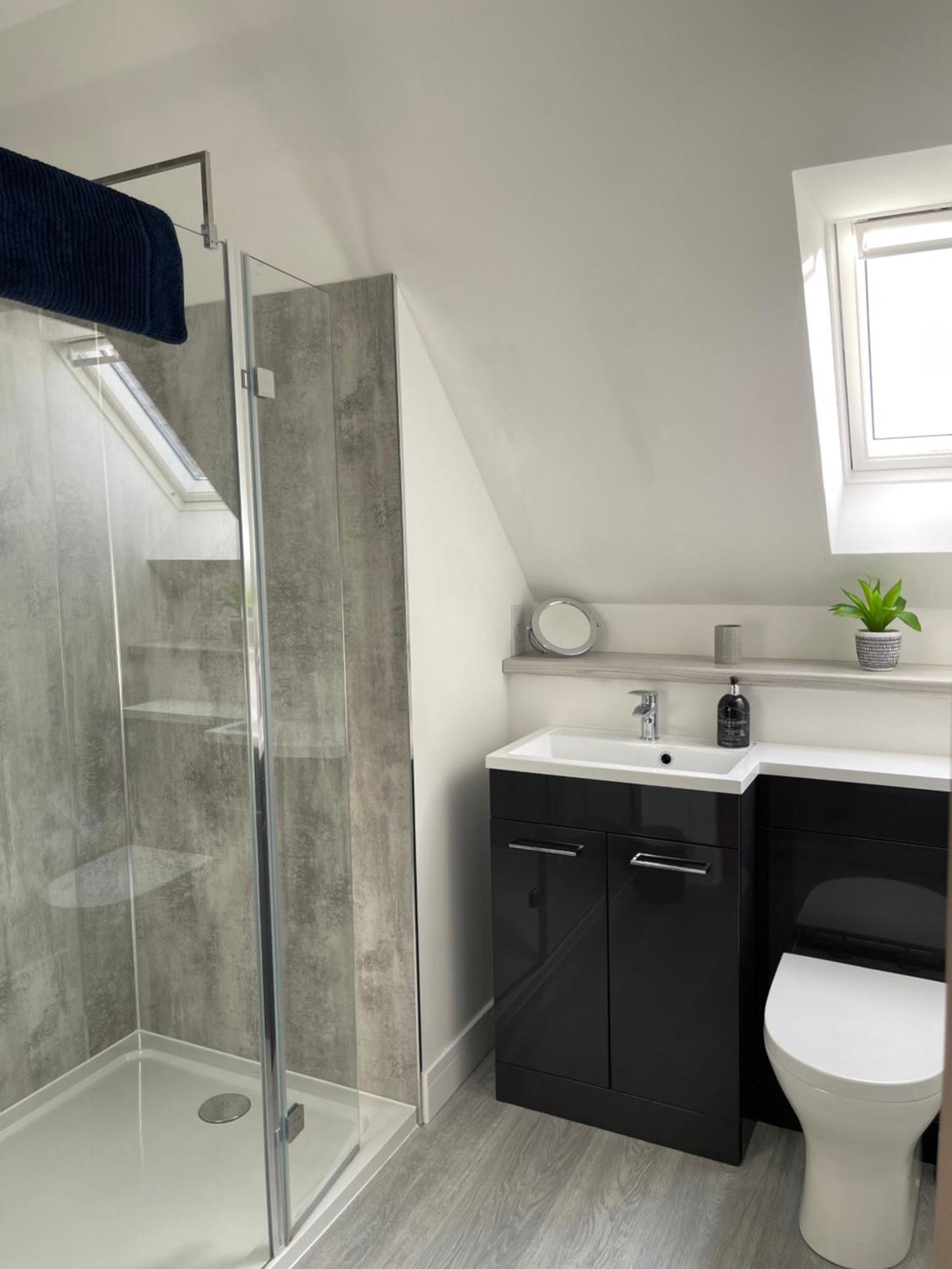 Lochside Loft - Self Catering Apartment For 2 In A Great Location For Inverness Airport And Both Cabot Highlands & Nairn Golf Courses Bagian luar foto
