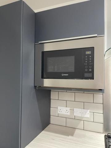 Lochside Loft - Self Catering Apartment For 2 In A Great Location For Inverness Airport And Both Cabot Highlands & Nairn Golf Courses Bagian luar foto