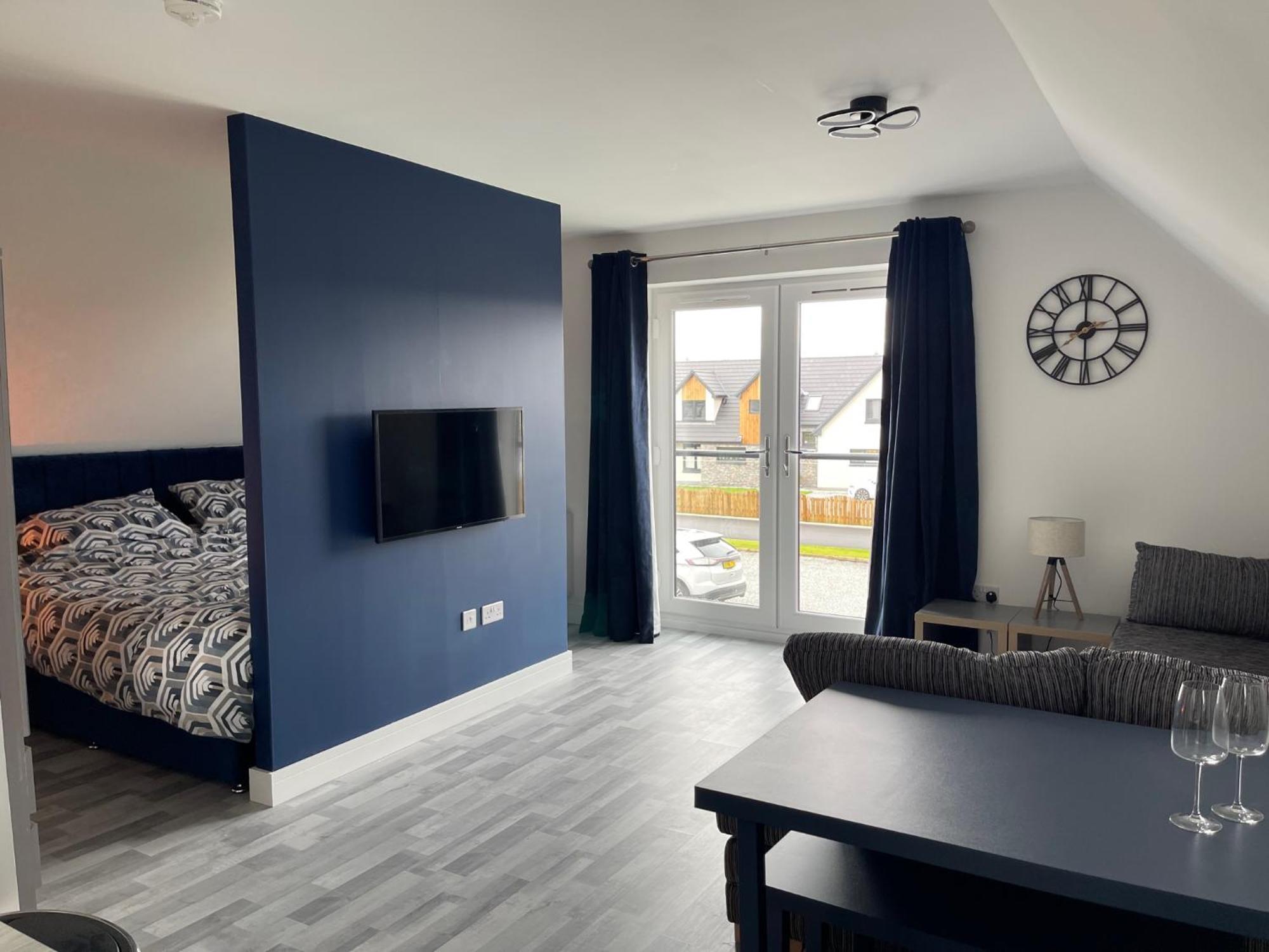 Lochside Loft - Self Catering Apartment For 2 In A Great Location For Inverness Airport And Both Cabot Highlands & Nairn Golf Courses Bagian luar foto