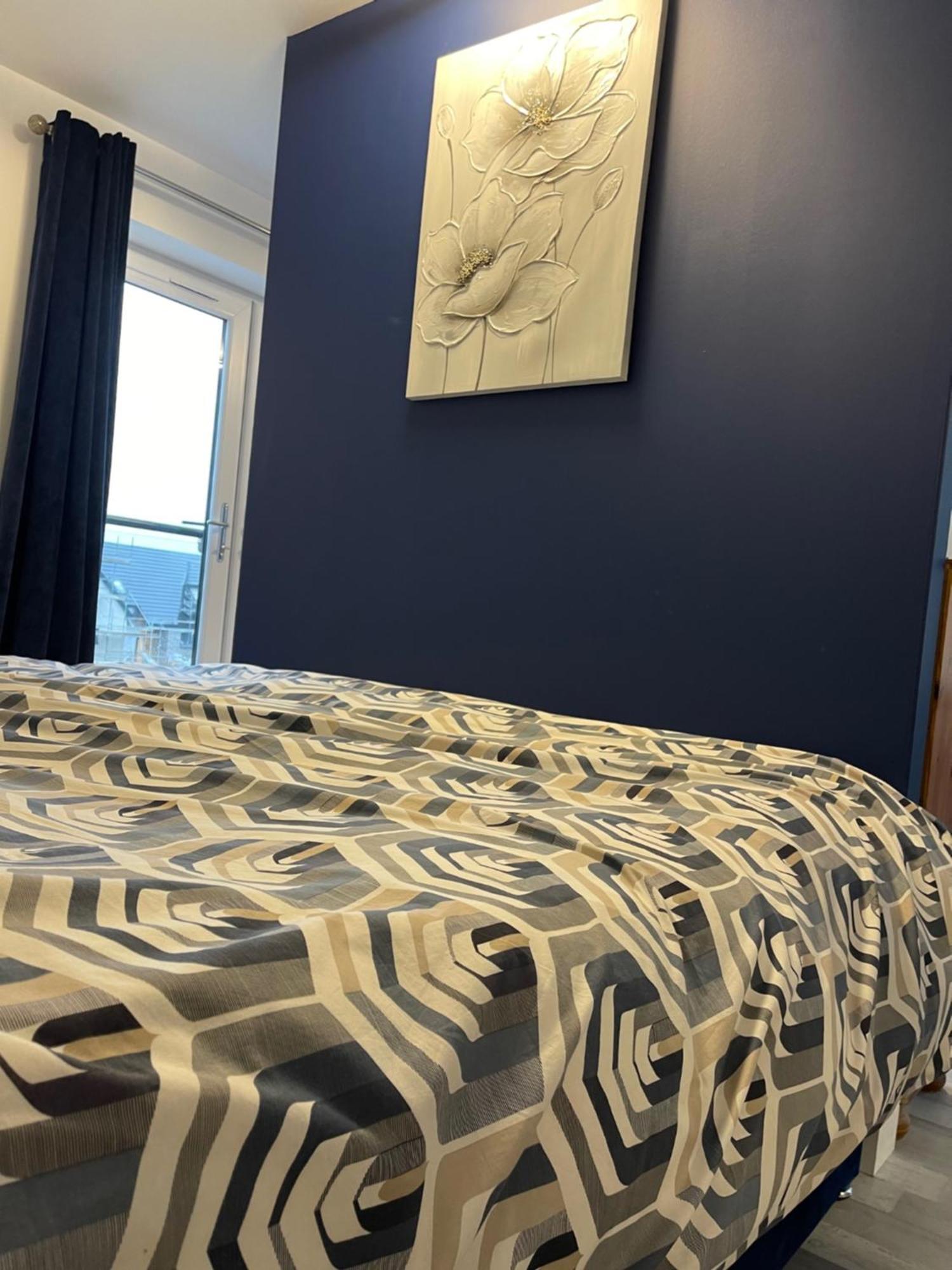 Lochside Loft - Self Catering Apartment For 2 In A Great Location For Inverness Airport And Both Cabot Highlands & Nairn Golf Courses Bagian luar foto
